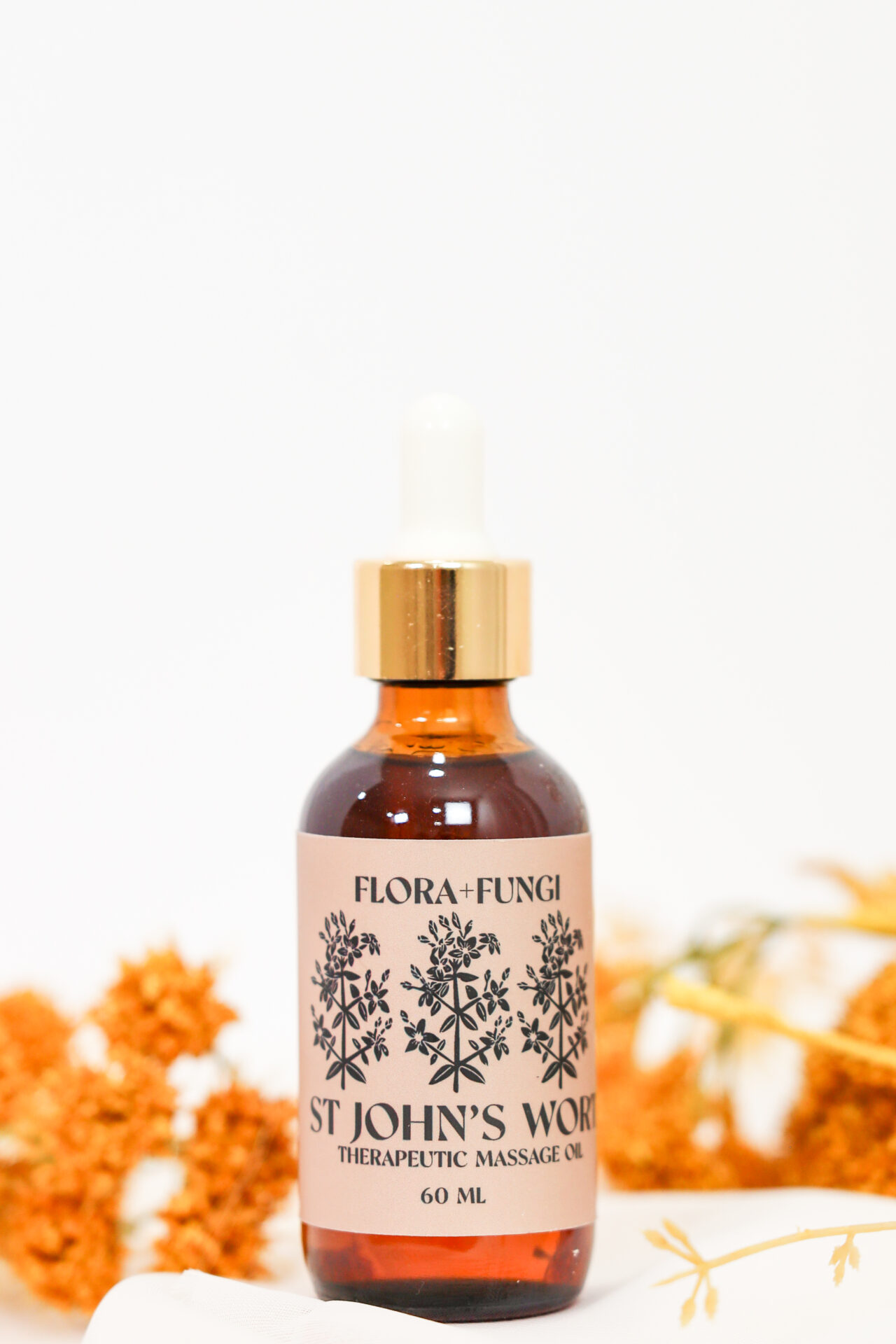 ST. JOHN'S MASSAGE OIL